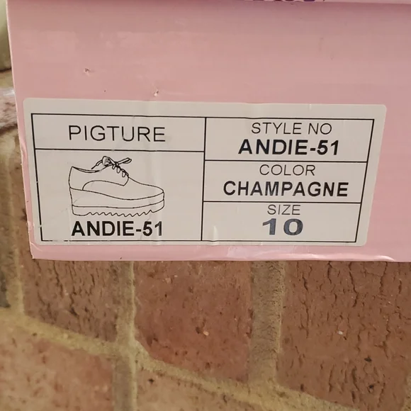 METALLIC ROSE GOLD  OXNARD PLATFORM - Picture 5 of 11